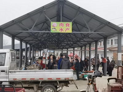 固始县徐集镇：“骑路”市场巧“搬家”(图1)
