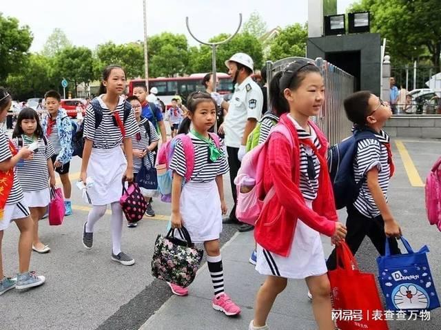 想知道新生分班情况？学校不妨试试这种新的方法！(图2)