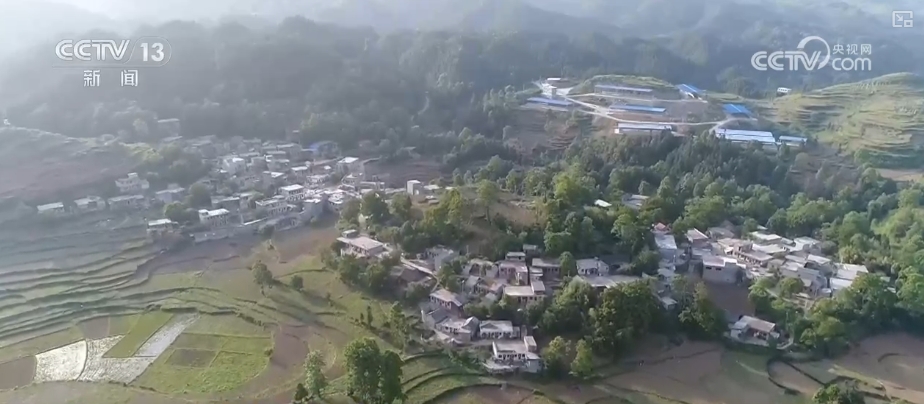 一村富带动连片兴万人搬迁小镇蝶变稳住百姓好日子(图10)