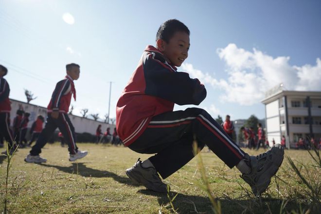雪域童年2024丨云南巍宝山乡建设小学校长：乡村教育阻断代际复贫(图5)
