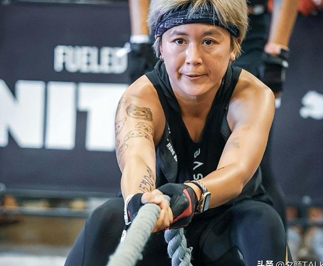香港知名女星退圈移民新西兰全身肌肉甜美不再网友直呼不敢认(图3)