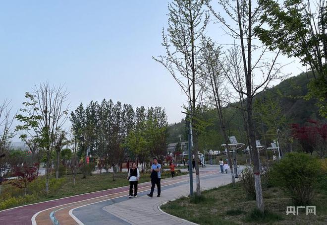 【甘快看】甘肃灵台：加快推进城市更新行动绘就幸福生活新画卷(图3)