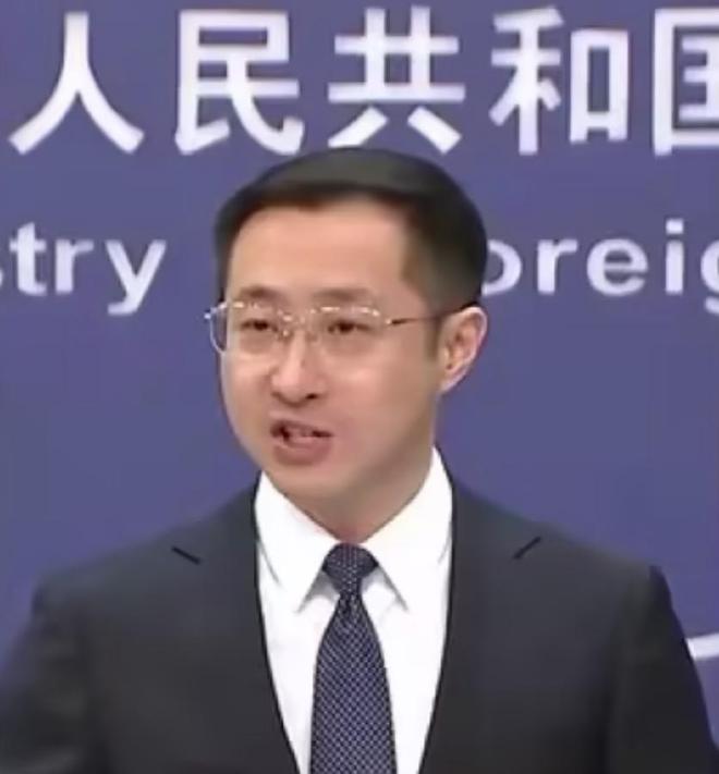 彻底闹掰！白宫确定向中国加征104%关税已经生效中国没有退路(图5)