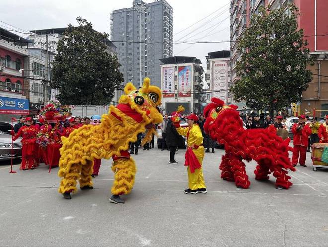【广电融媒体高质量发展陕西采访行】“产业+就业”双轮驱动白河县茅坪社区打造易地搬迁后扶新样本(图5)