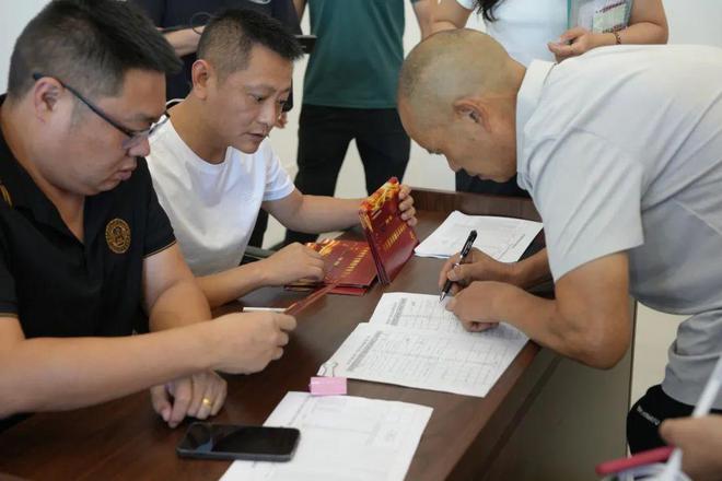 彭州发放104张“房票”！(图2)