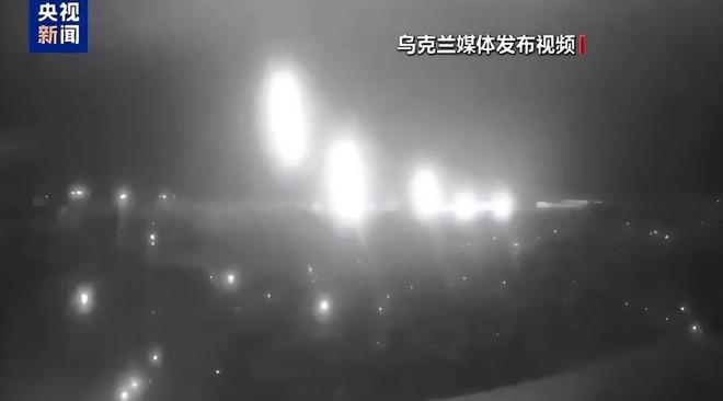 乌无人机突袭俄军一年半策划突袭西伯利亚遇袭普京愁(图15)