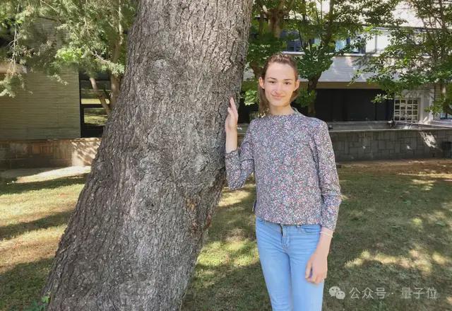 高中没毕业直接读博17岁少女推翻40年数学猜想后的下一步(图2)